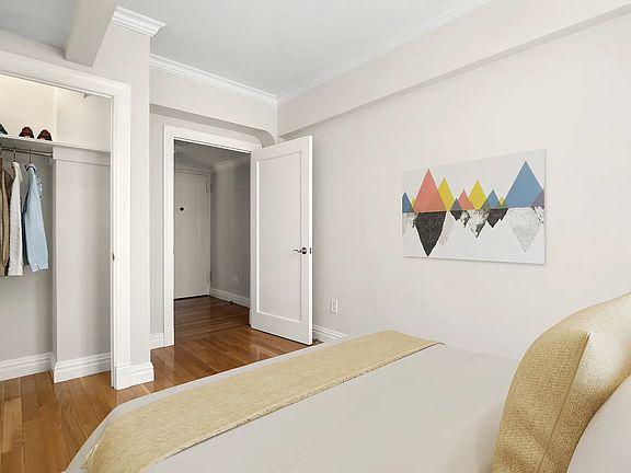 5th image of 10 Downing St APT 2R