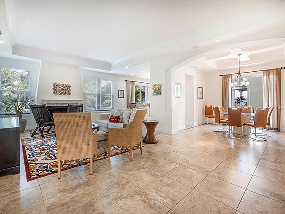 3rd image of 6931 Bochi Cir