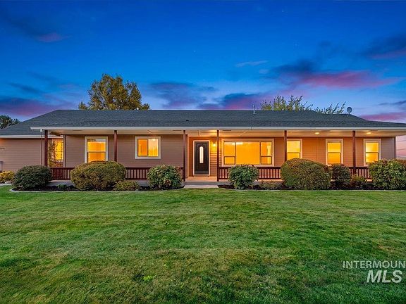 2nd image of 24240 Tiger Ln