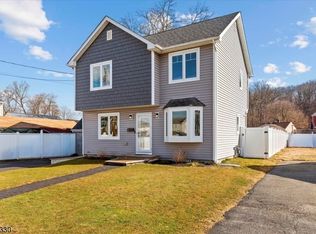 101 Jefferson St, Haskell, NJ 07420