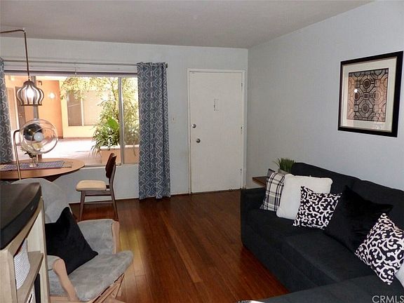5th image of 335 Cedar Ave Unit 107