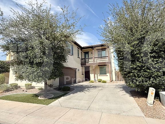 3rd image of 3624 S Jasmine Dr
