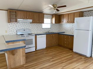 260 S Land Ave TRLR 37, Benson, AZ 85602