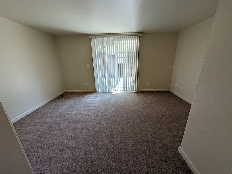 Brandon Point Apartments — Photo 21
