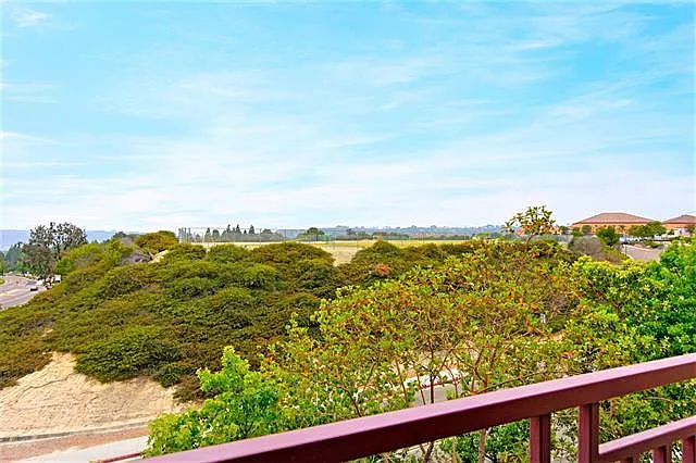 12376 Carmel Country Rd #305 — Photo 3