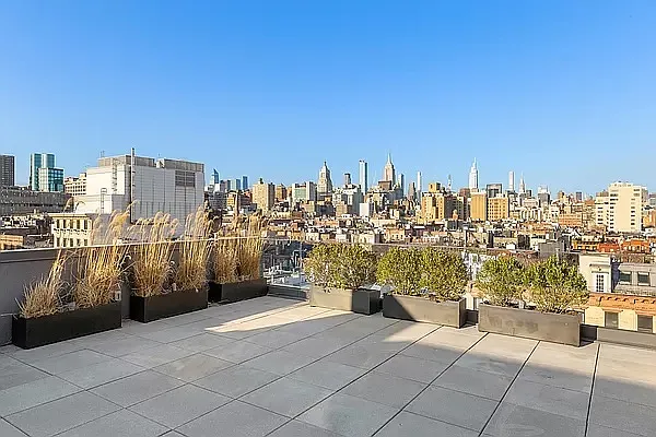 Rented by Voro New York | media 2