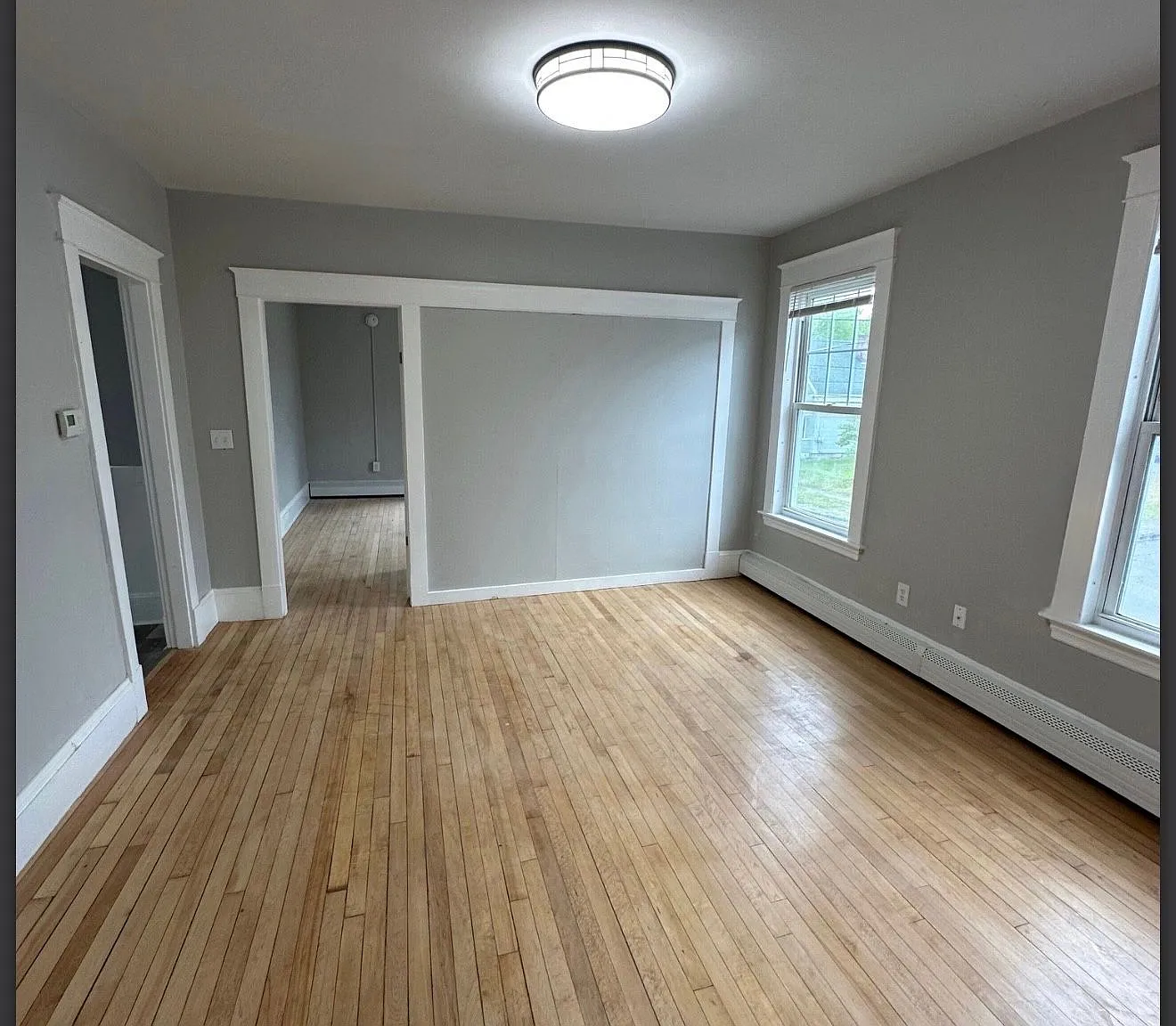 3 bed, 1.0 bath, $2,000 — Photo 4