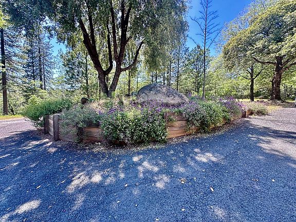 4th image of 14870 Joyce Rd