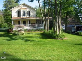 3 Wheeler Dr, Danbury, CT 06811