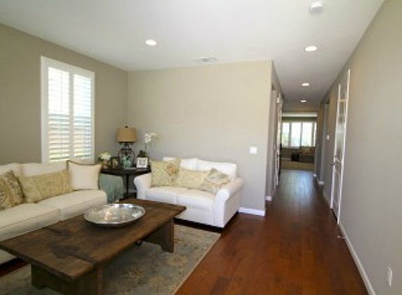 2nd image of 220 Cilantro Ct
