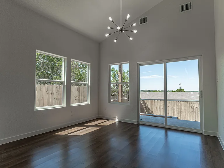 3320 Brazos River Dr — Photo 37