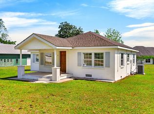 11 Sassafras Dr, Carriere, MS 39426