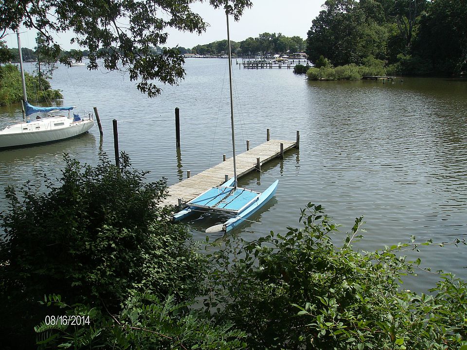 1st image of 8172 Forest Glen Dr