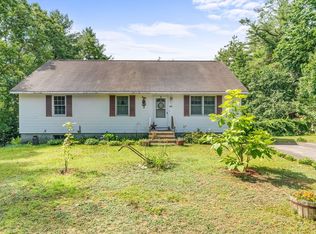 465 Doe Valley Rd, Athol, MA 01331