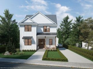 28 Rector Pl, Red Bank, NJ 07701