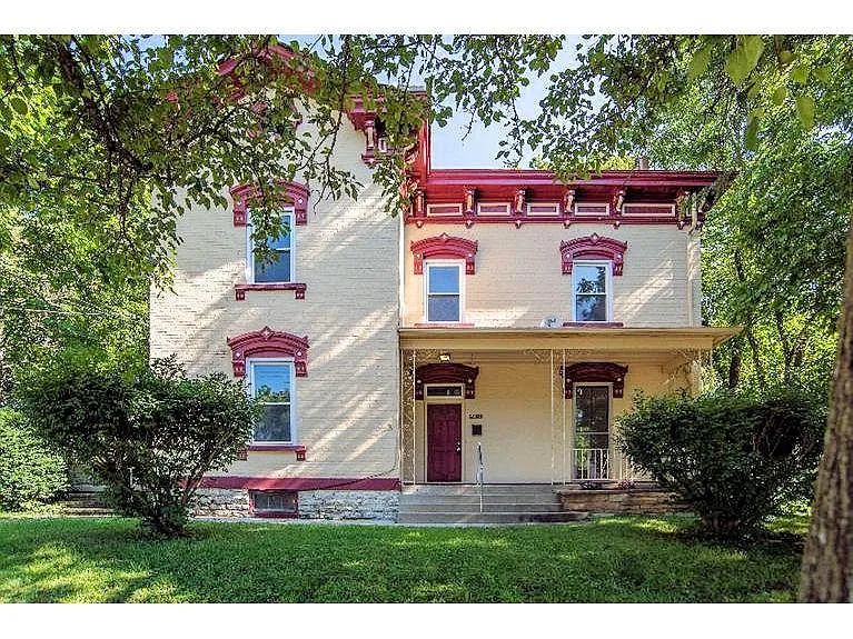 6414 Desmond St photo 1
