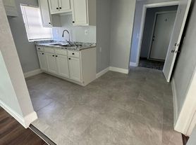 1039 Phelps St #1-4. Jacksonville, FL 32206
