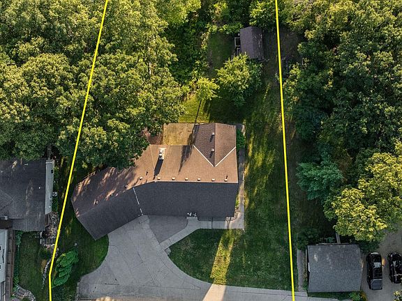 2nd image of 350 E Amber Lake Dr
