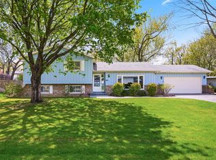 1413 E Hamilton Avenue, Eau Claire, WI 54701