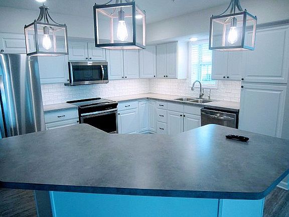 3rd image of 651 Branchwood Dr #215
