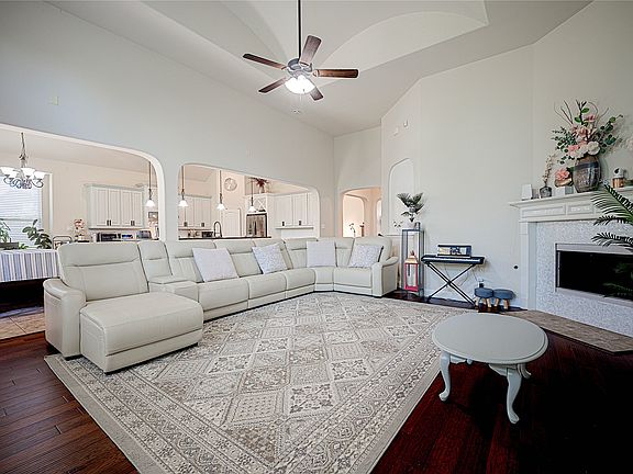 4th image of 5106 Shelter Point Ct