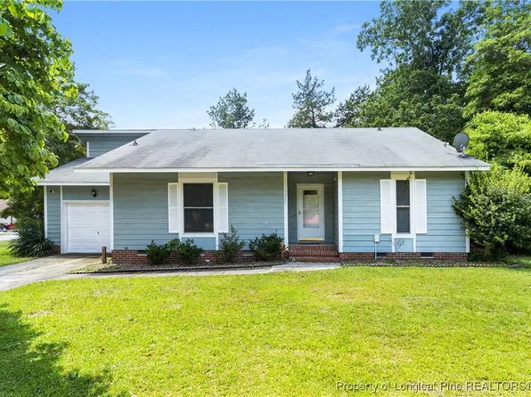 7025 Pantego Dr, Fayetteville, NC 28314