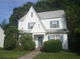 14 Fernwood Rd, West Roxbury, MA 02132