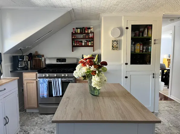 7 Union St #2, Warren, RI 02885