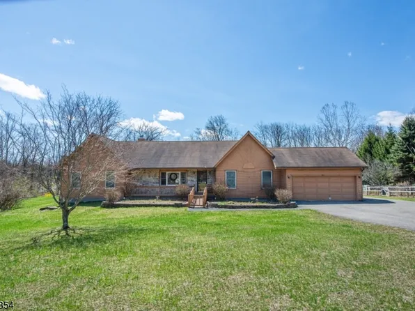 15 Mount Pleasant Rd, Knowlton Twp., NJ 07832