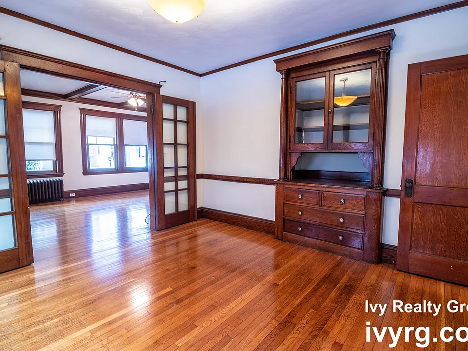28 Commonwealth Rd #1