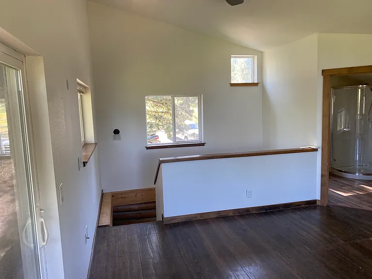 616 Nancy Ln — Photo 10