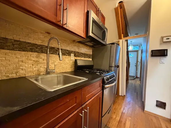 191a Moffat Street image 2 of 14