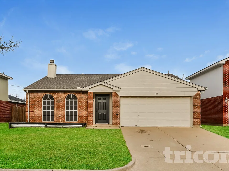 403 Hollyberry Dr