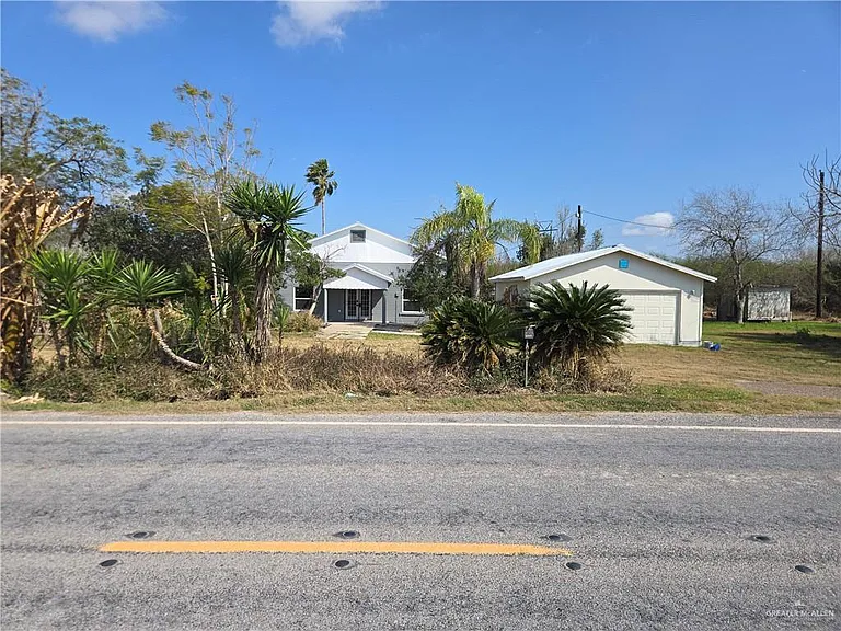 19349 S Landrum Park Rd — Photo 5