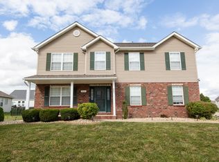 2621 Greystone Estates Pkwy, Belleville, IL 62221