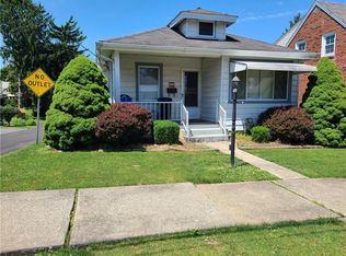 618 Delaware Ave, Hellertown, PA 18055