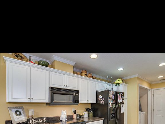 5th image of 2082 Sylvan Lake Dr