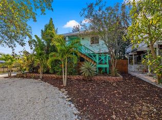 1920 Sutherland Dr W, Palm Harbor, FL 34683