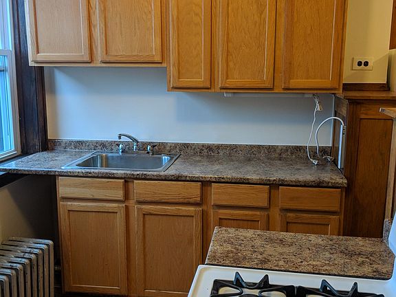 2nd image of 2408 N Lawndale Ave #1E