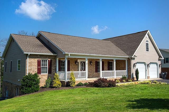1st image of 189 Aspen Dr
