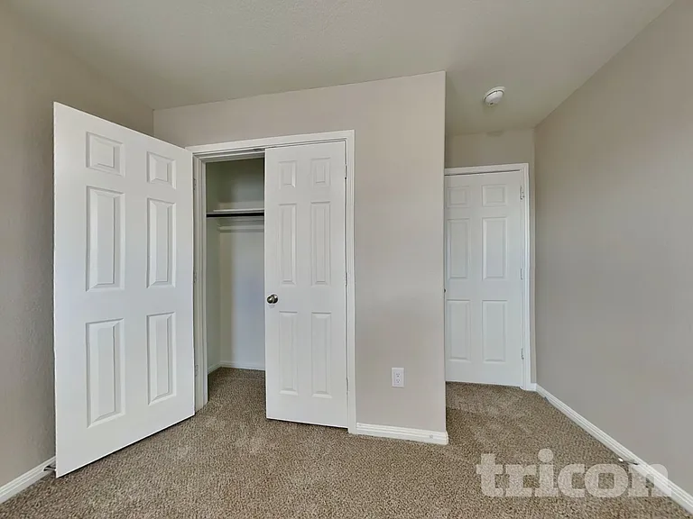 5343 Marsh Ln — Photo 11