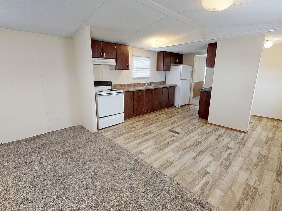 1st image of 270 McAdam Dr