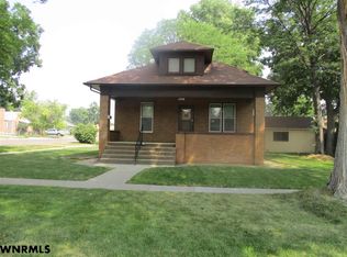 1250 R St, Gering, NE 69341