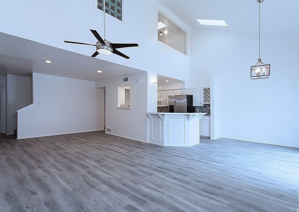 1st image of 7450 Holly Hill Dr APT 105