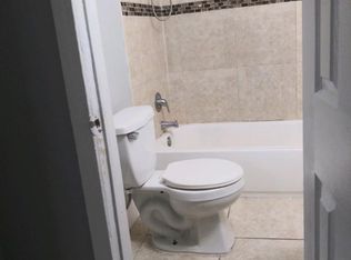 910 NW 103rd St, Miami, FL 33150