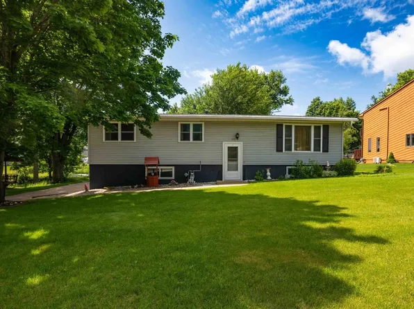 603 W North St, Dodgeville, WI 53533