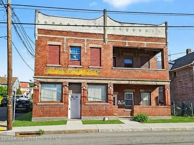 1301 Main St #A — Photo 1