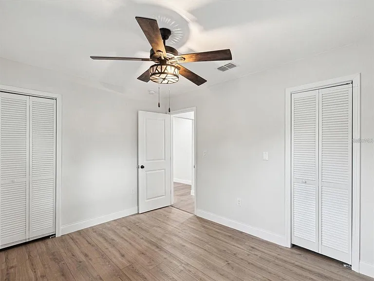 1008 E Norfolk St — Photo 30