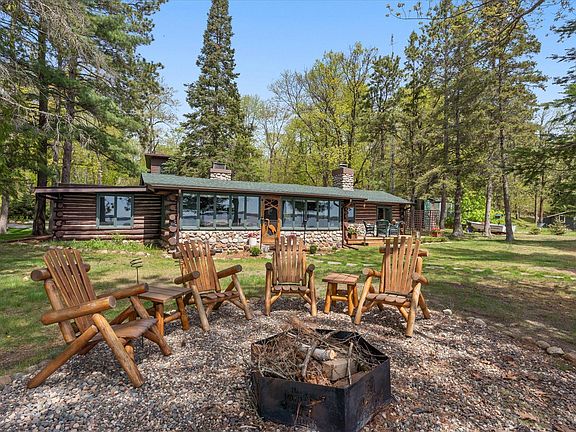 3rd image of 5849 White Spruce Ln NW