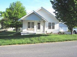 1810 Blackwell Rd, Saint Joseph, MO 64505